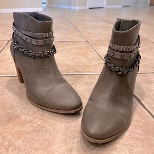 Ladies western boots